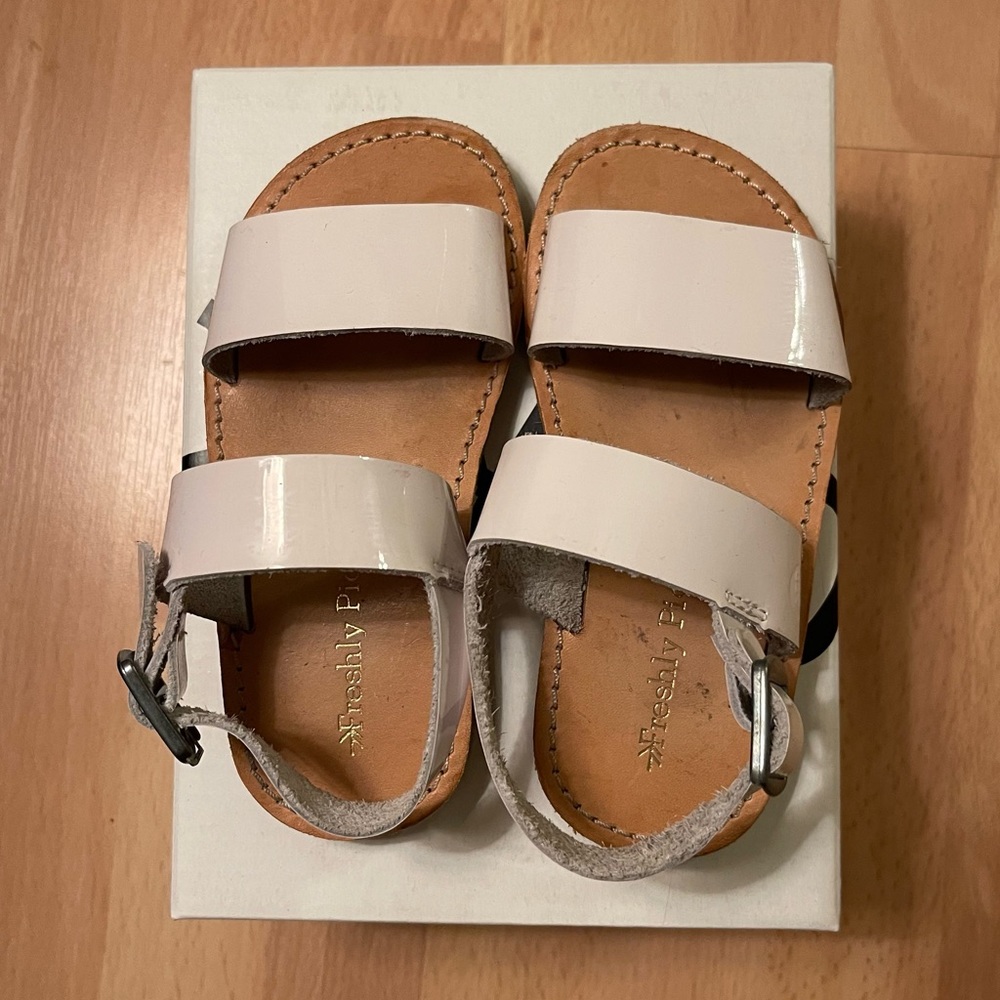 Freshly Picked, Toddler Size 7, White Sandals